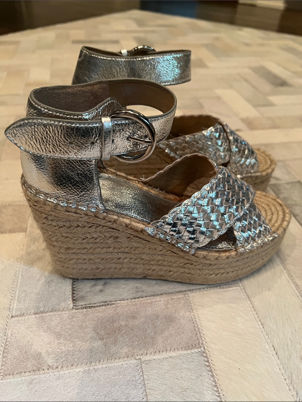 Marc Fisher platform wedge silver sandals NWOT size 6.5
